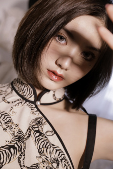 男人喜欢亲我胸